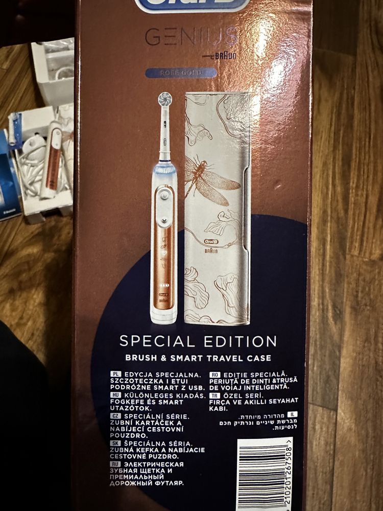 Szczoteczka Oral-B Genius 10000 Rose Gold Special Edition