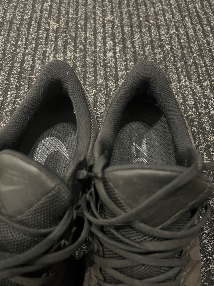 Buty do biegania/sportowe Nike winflo 8