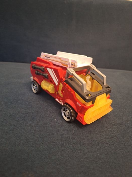 Samochody psi patrol