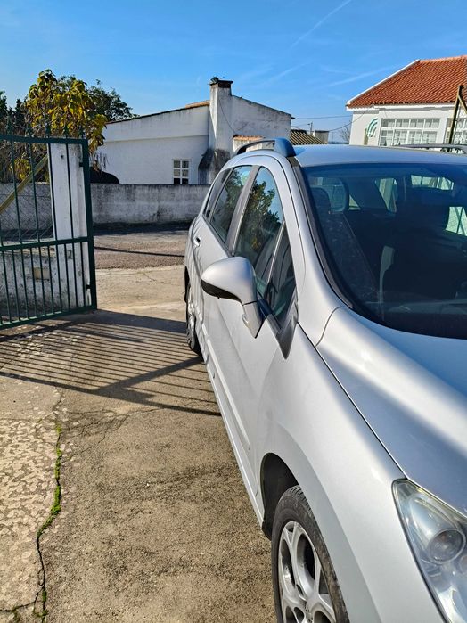 PEUGEOT 308 SW 2011!