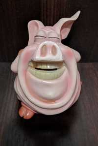 Оригинальный подарок - розовая керамическая свинья копилка.
