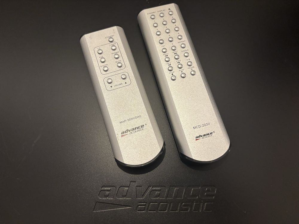 Amplificador e leitor de CDs Advance Acoustic