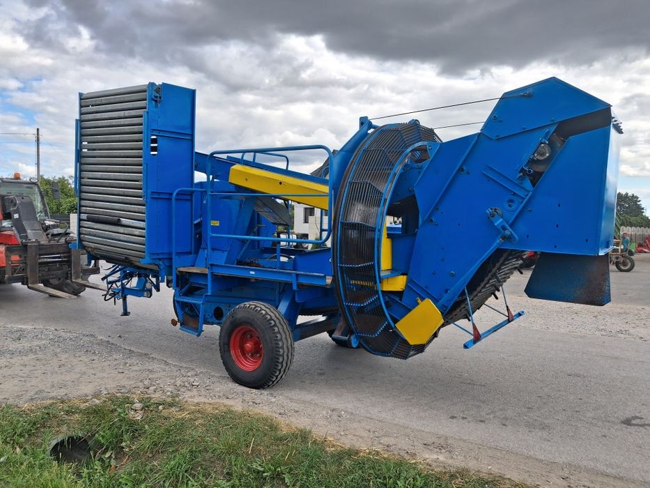 Kombajn Anna Z-644 transport