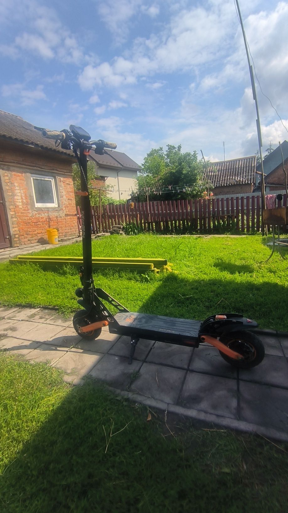 обміняю на ПІТБАЙК  або продам самокат kukirin g2 pro