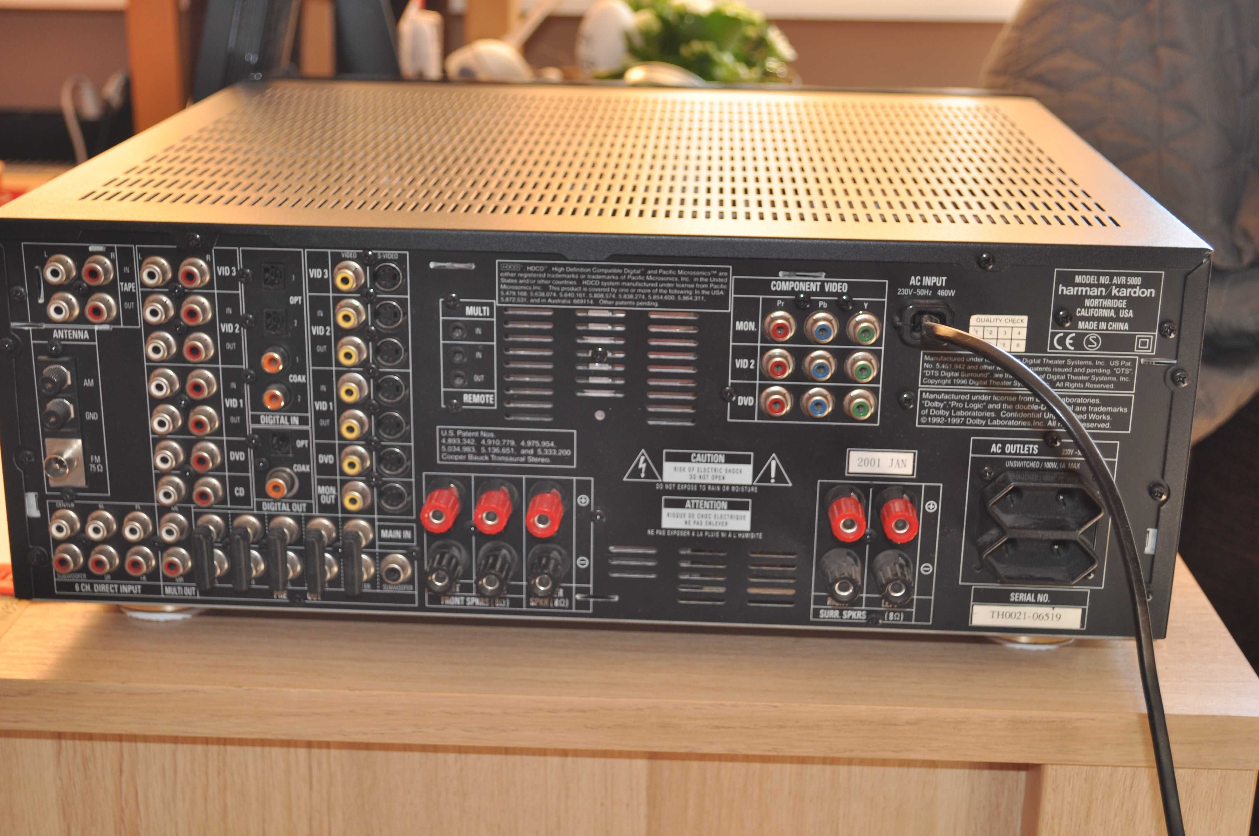 Amplituner 5.1 Harman Kardon AVR5000