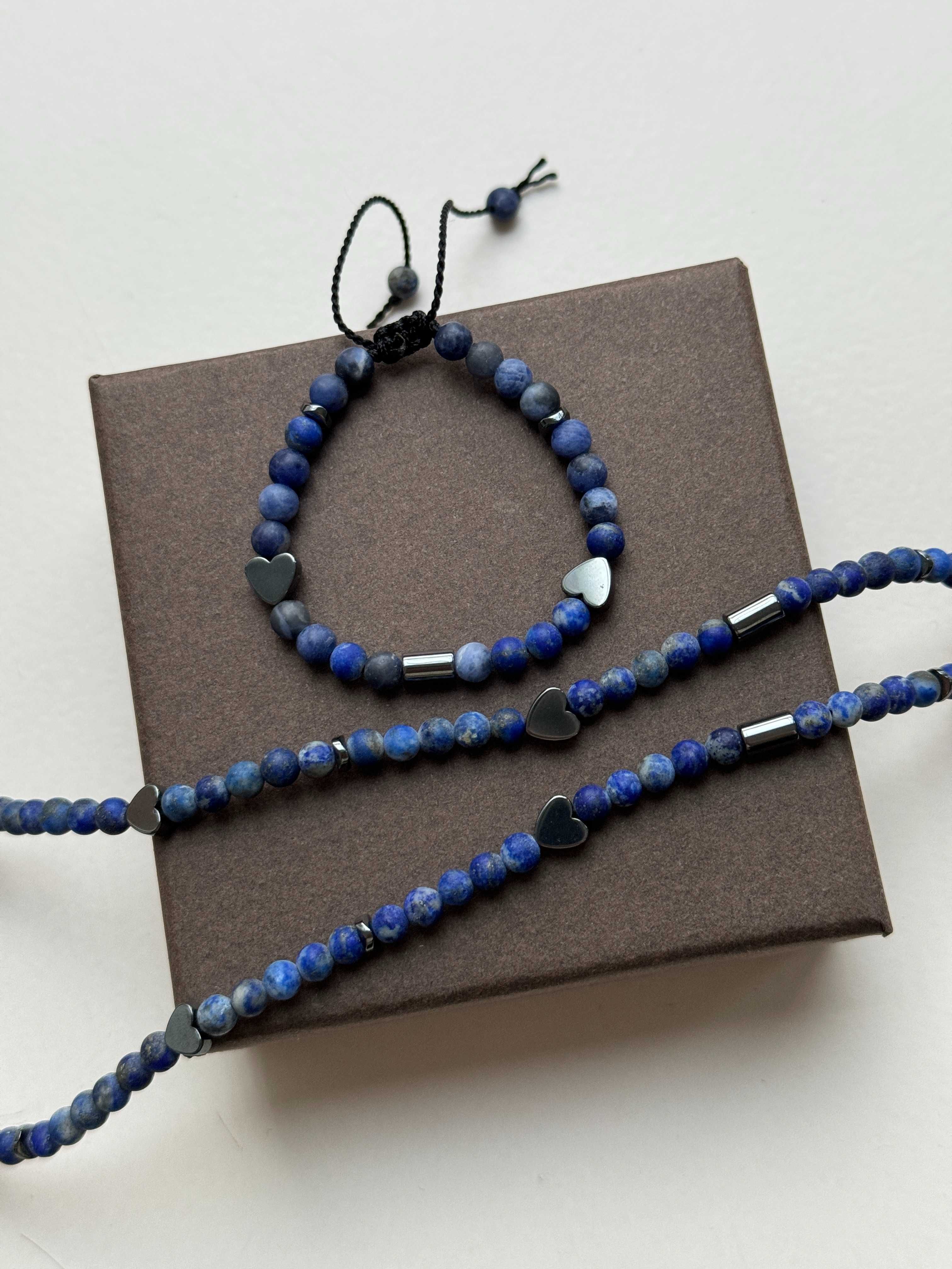 Stylowy choker z lapis lazuli i hematytu