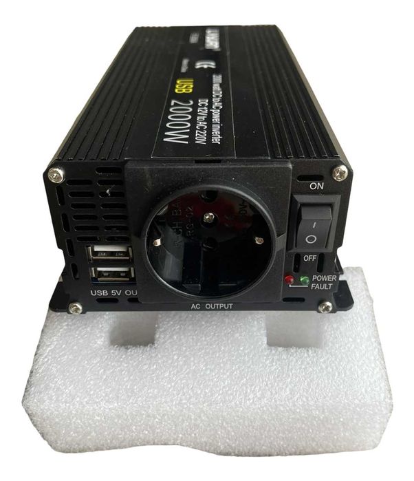 Інвертор з розеткою та USB Lvyuan F-2000A 2000 W 12-220 V