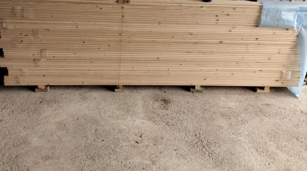 Вагонка з дерева