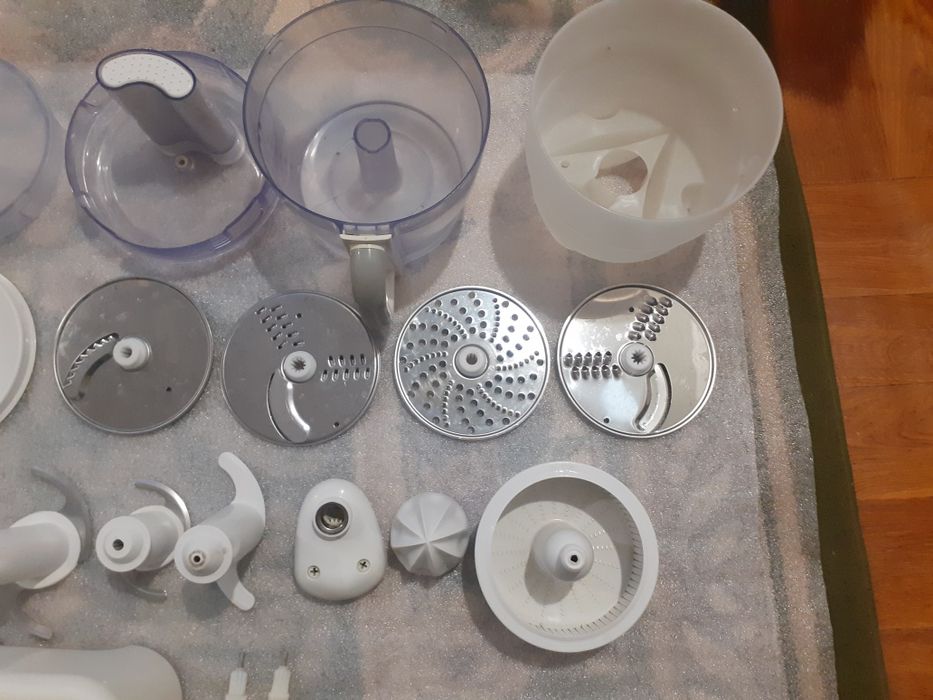 Кухонний комбаїн КENWOOD FP730 потужність 900 Ват.