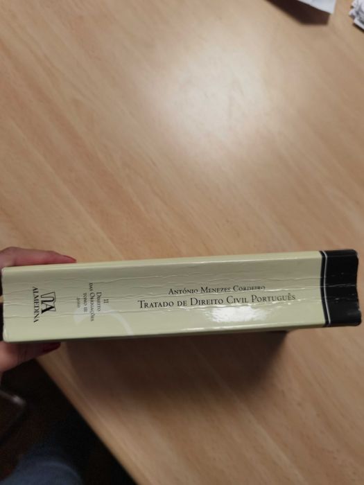 Direito das Obrigações Tomo III Menezes Cordeiro