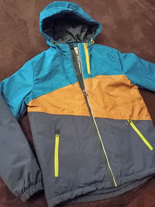 Куртка осіння для хлопчика підлітка