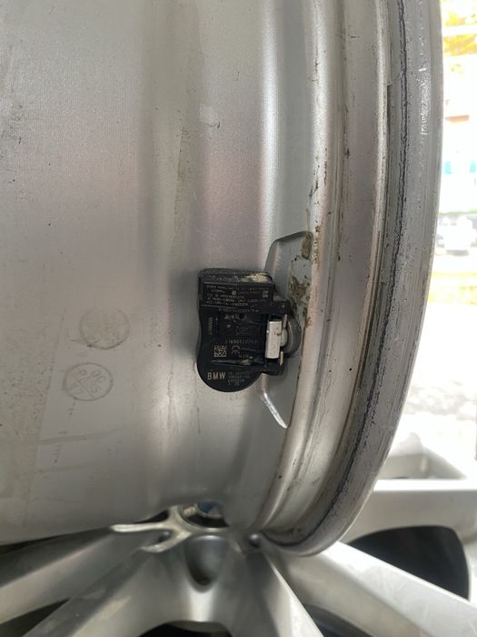 Диски BMW R18 5x120 з BMW X5 F15