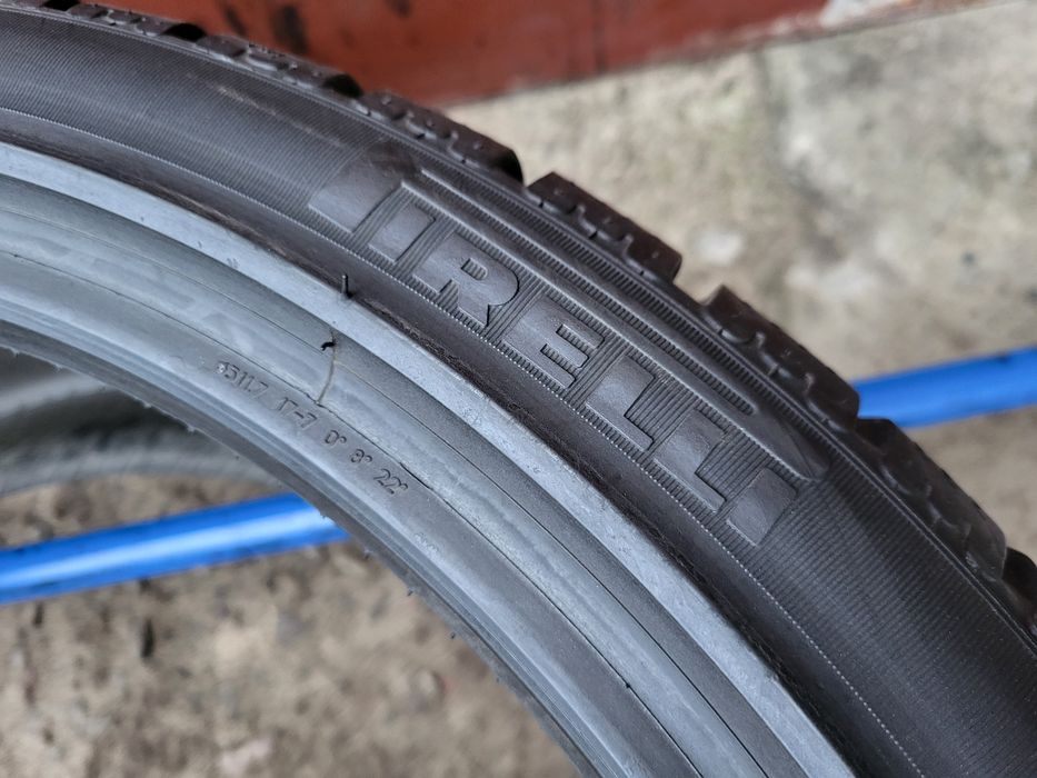255/35/20 R20 Pirelli Sottozero W240 4 шт ціна за 1шт шини