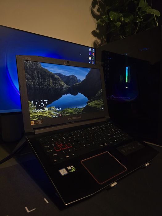 Acer Predator Helios 300 - i7-7700HQ / GTX 1050 Ti / 16 GB / SSD 500GB
