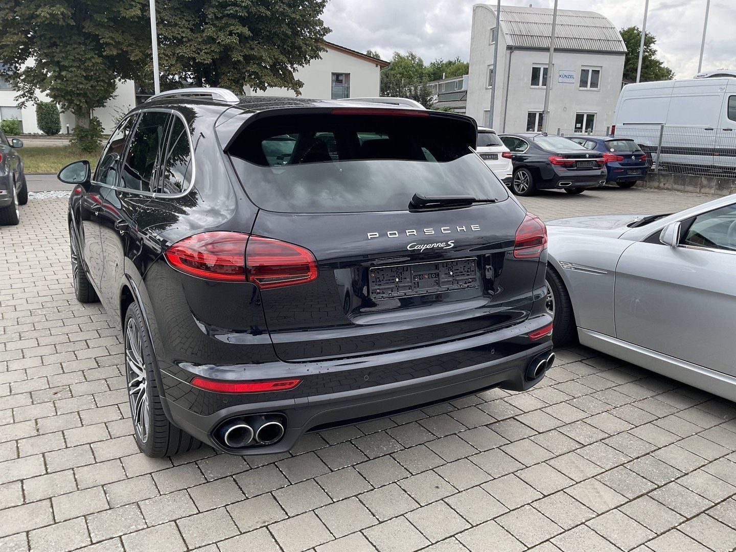 Porsche Cayenne Bezwypadkowy z pierwszej ręki