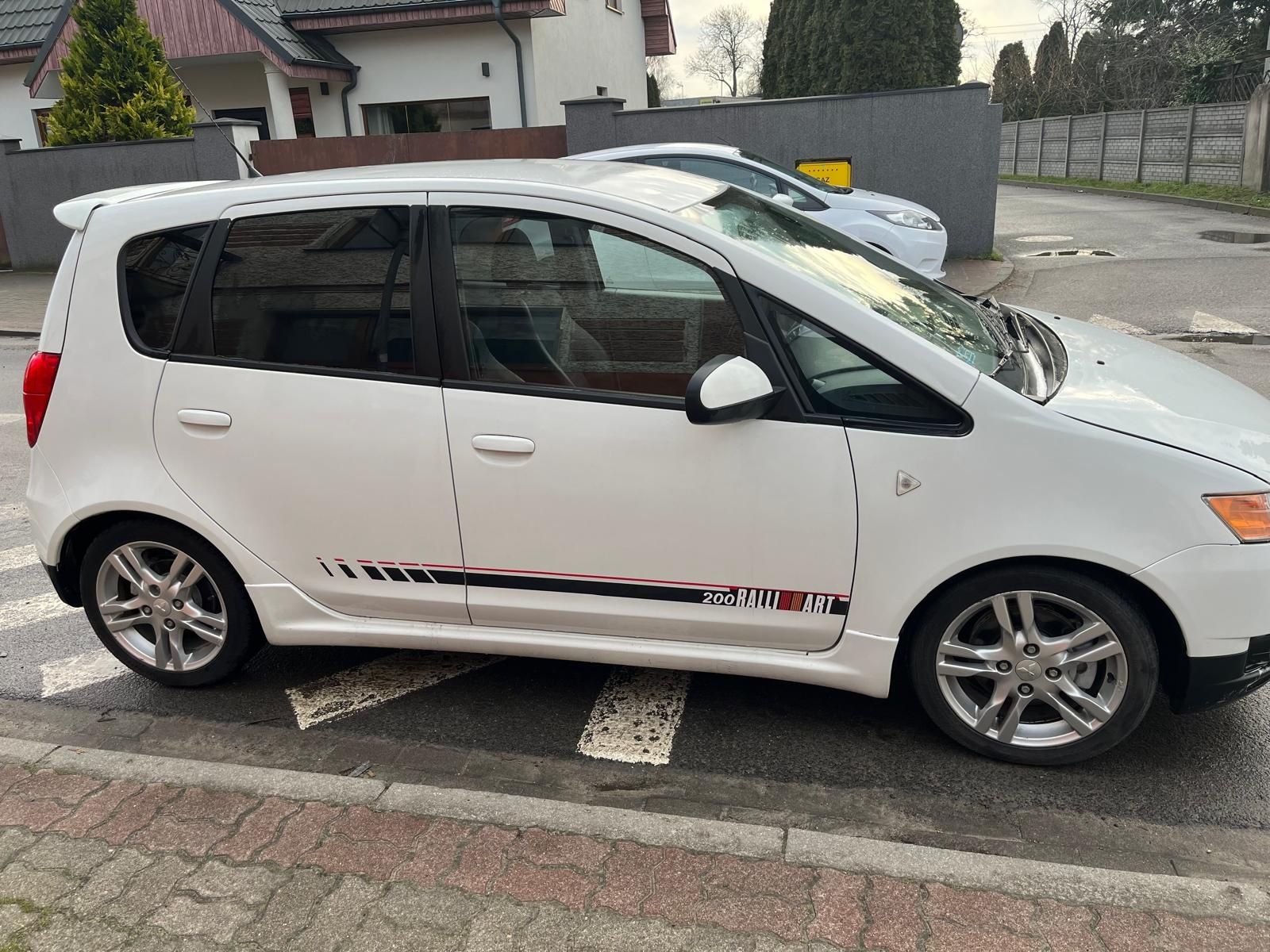 Mitsubishi Colt Ralliart 2010 1,5 T 200 KM