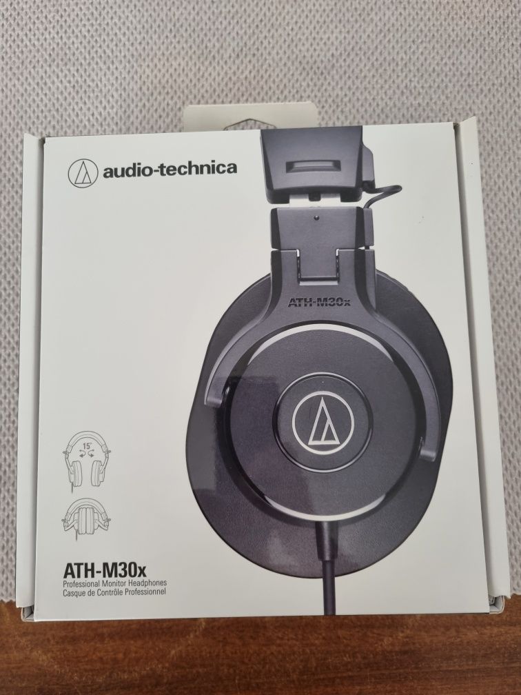 Headphones AHT M30x