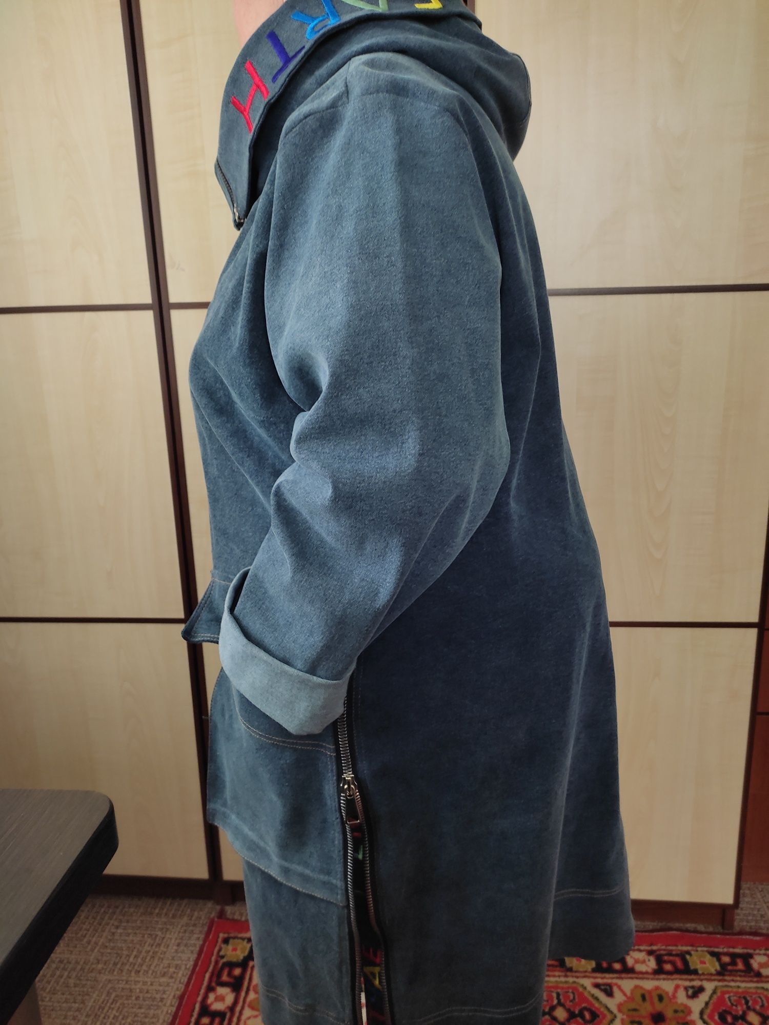 Продам женский кардиган джинсовый стрейч р.60, Турция.