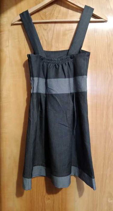 Sukienka galowa dla dziecka na rozpoczęcie zakończenie roku szkolnego