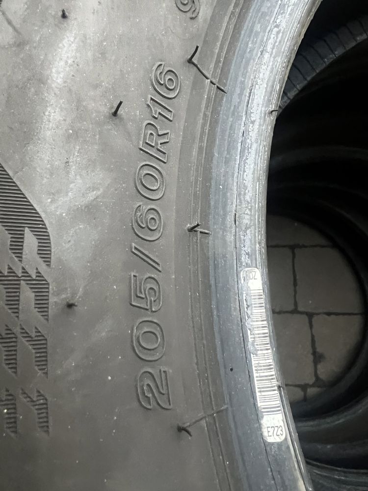 Шини літні 205/60 R16 Brigestone 2022 р.