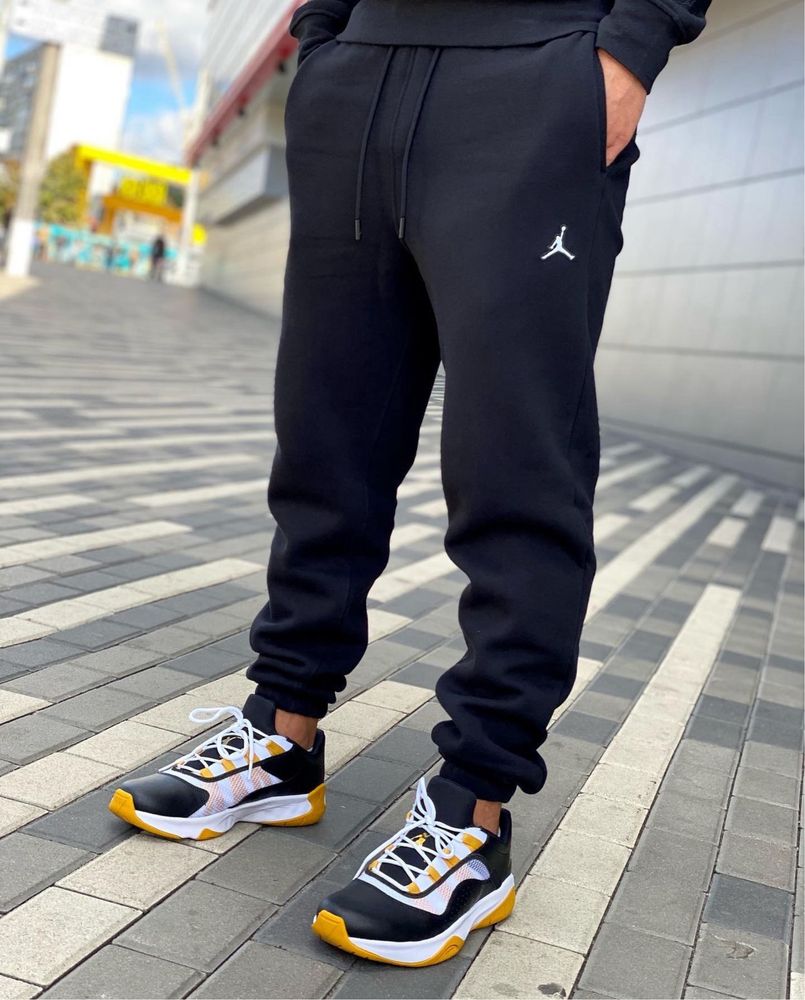 Брюки Nike Jordan Mj Ess Flc Pant (DA9820-010)