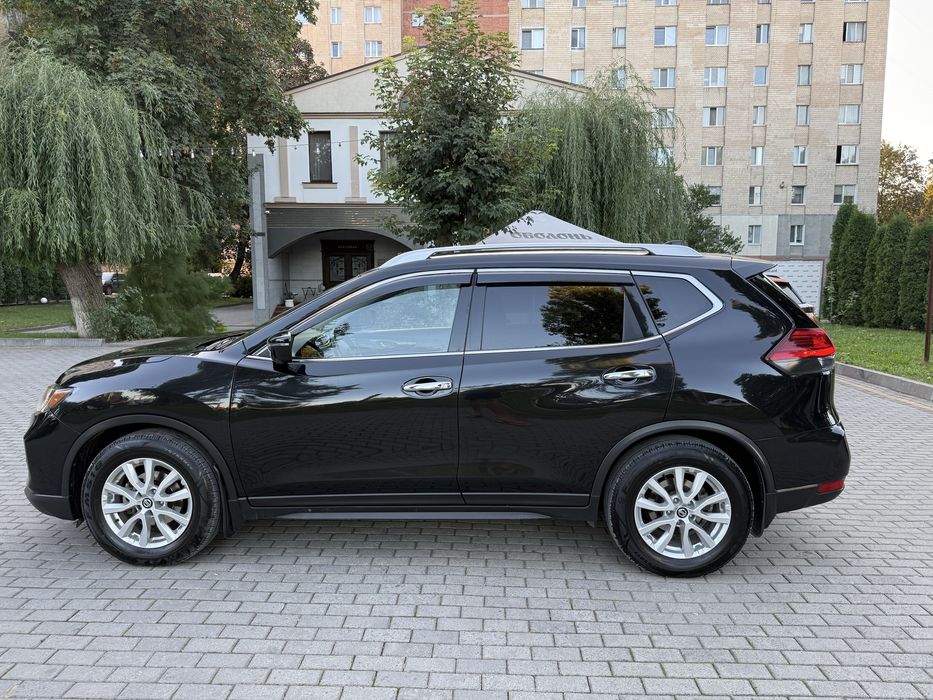Продам Nissan Rogue 2017 рік