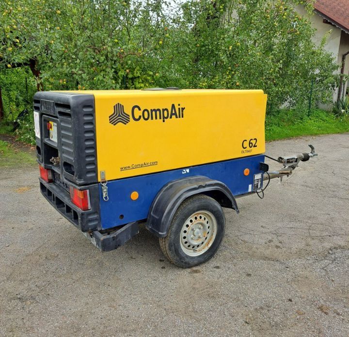 Kompresor sprężarka śrubowa Compair C62 2009r 6.2m3