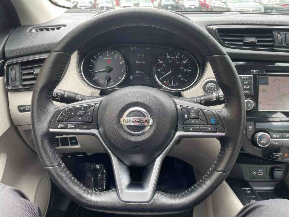 Nissan Rogue Sport SL      2019