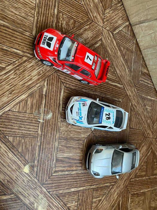 Модельні автівки . Виготовлені з металу. Ціна за 3штуки