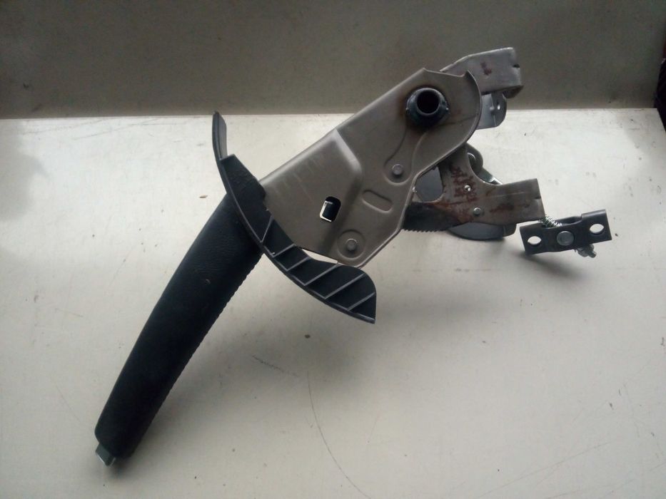 Travão de mão / parque KIA Ceed (ED)