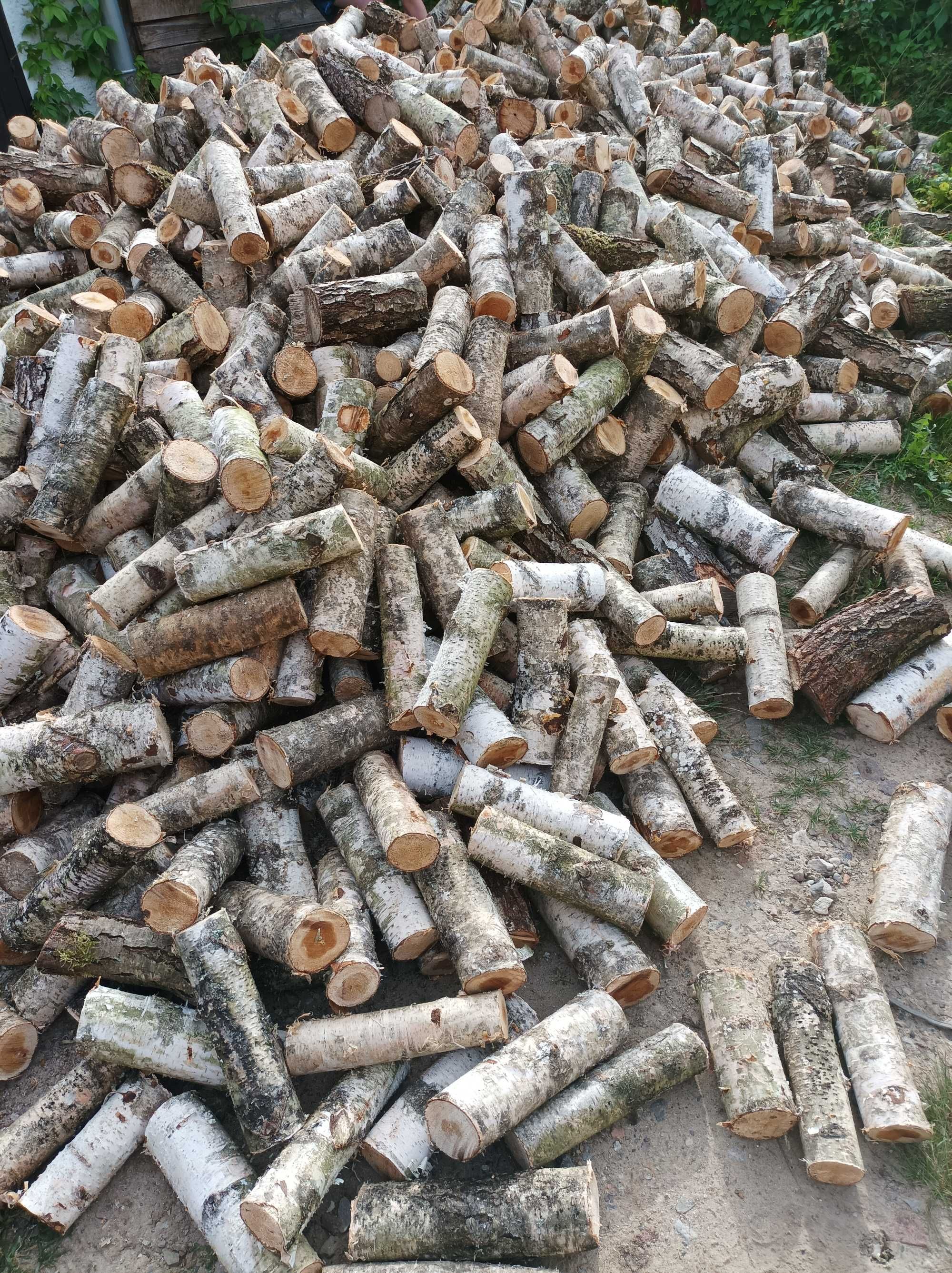 Drewno opałowe suche