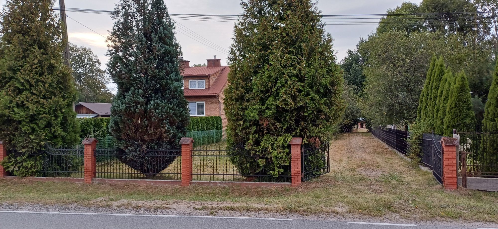 Działka z Domem i budynkami gospodarczymi Trzeboś Górna 25 arów