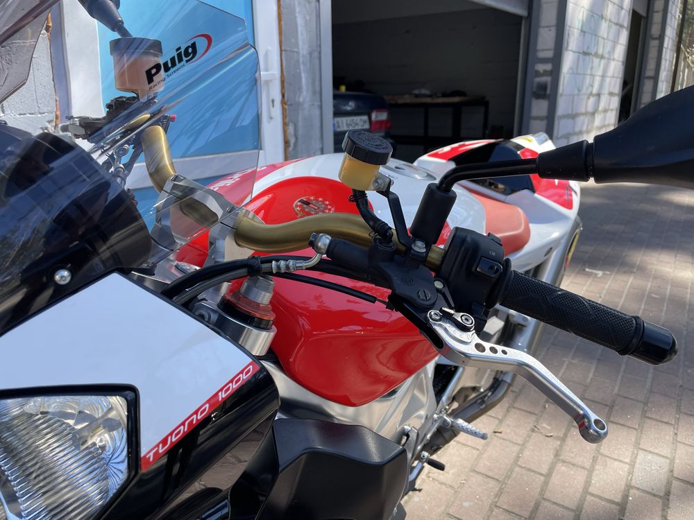 Aprilia Tuono 1000R