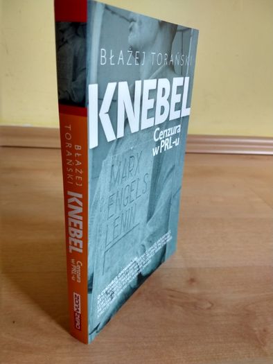 Knebel cenzura w PRL Torański z autografem i dedykacją dla Gużynskiego