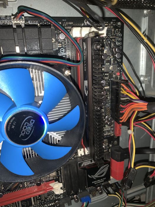 Материнская плата+ процессор+ оперативная память