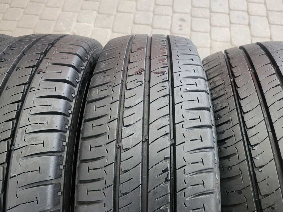 215  / 60  R 17C   Michelin     Lato /Komplet