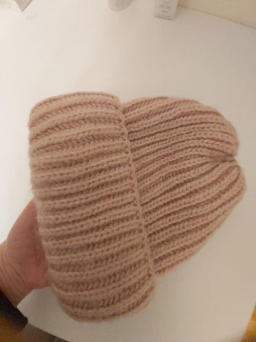 Жіноча тепла Шапка