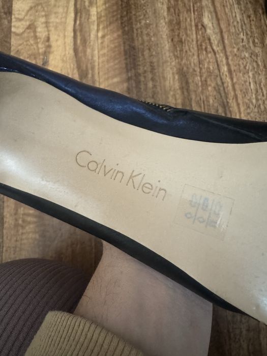 Продам туфли CalvinKlein