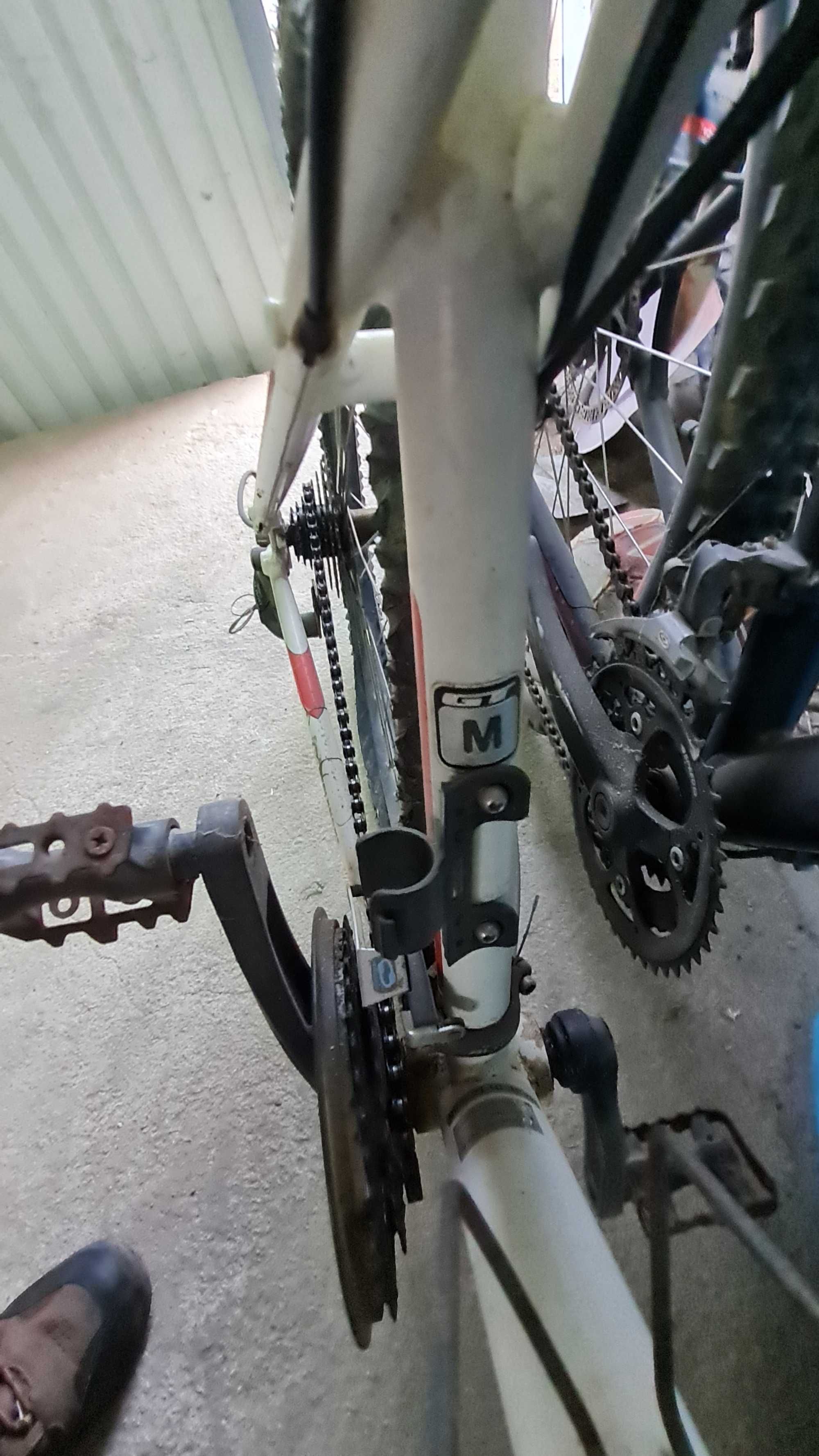 Bicicleta GT Avalanche