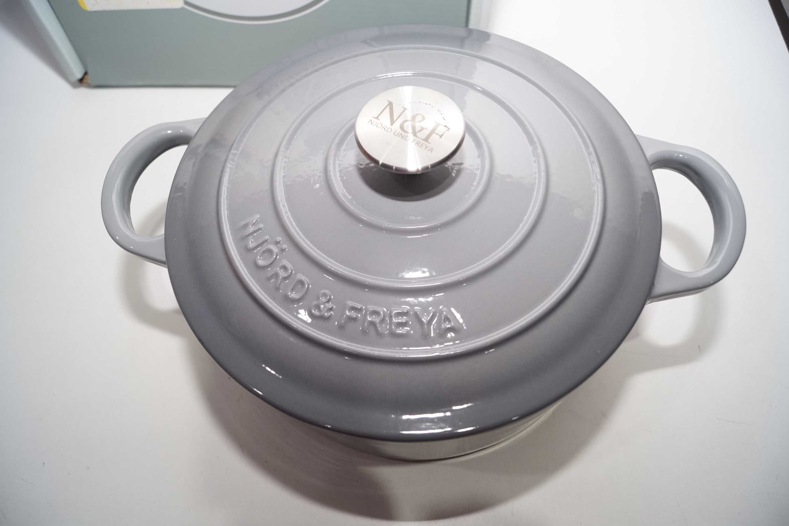 Njörd & Freya Żeliwna emaliowana brytfanna z pokrywką garnek N&F