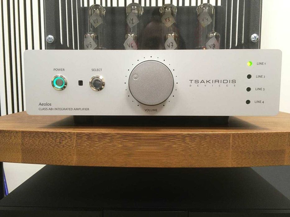 Ламповий інтегральний підсилювач Tsakiridis Aeolos