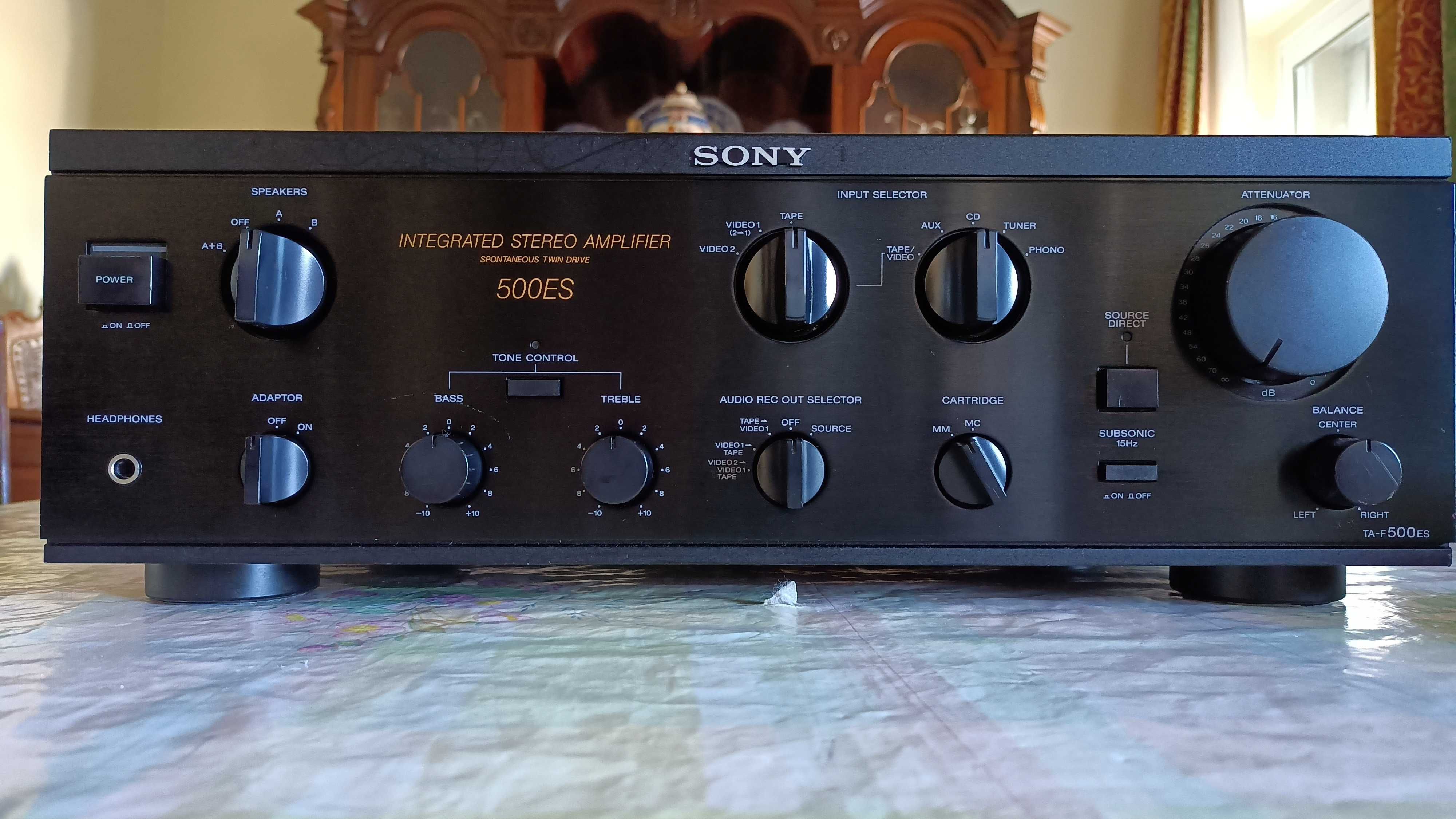 Sony TA-F500 ES 80 Watts por canal