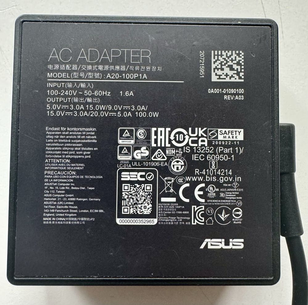 ASUS ROG 100W USB-C Adapter