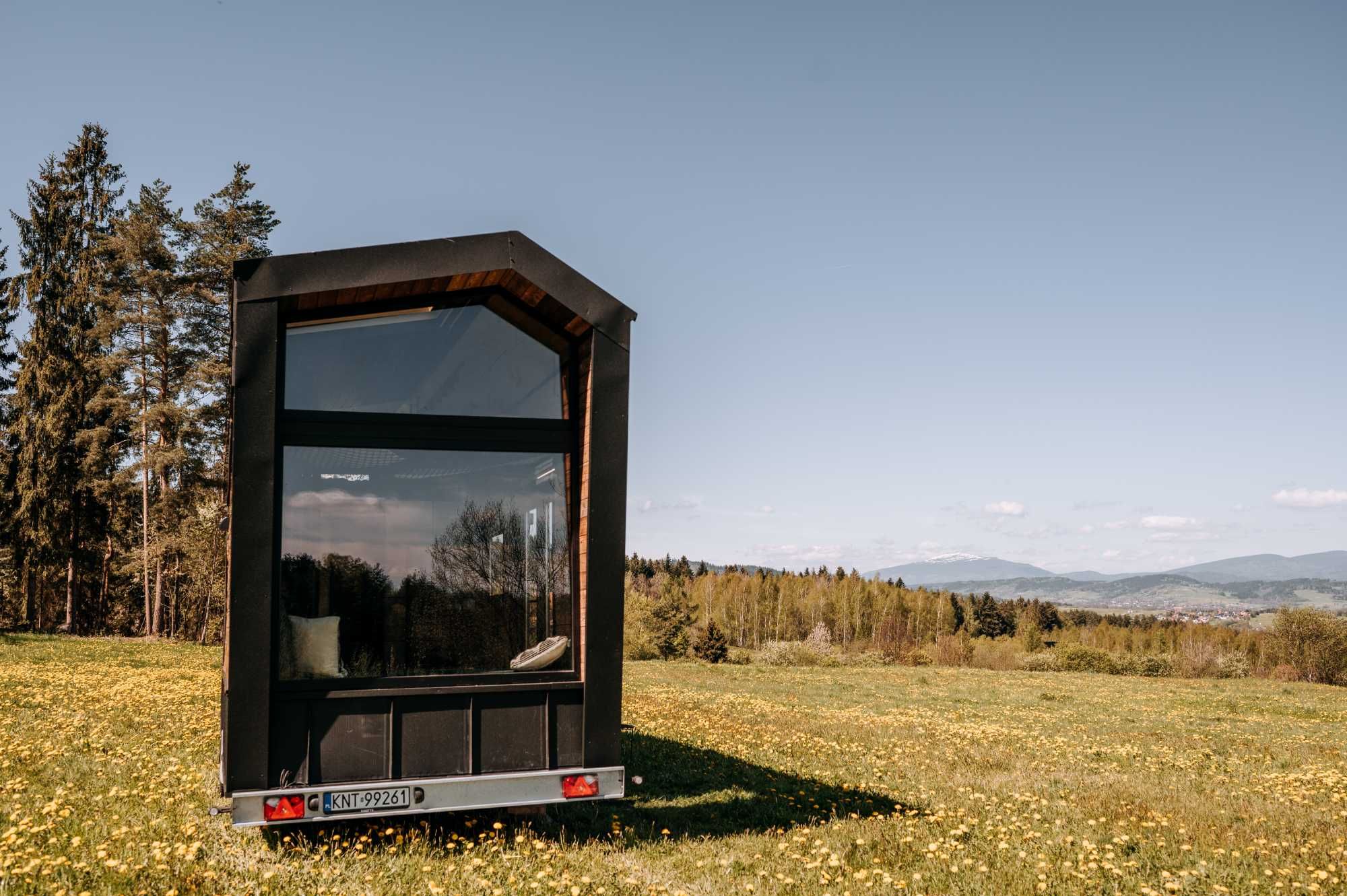 tiny house przyczepa kempingowa domek na kółkach mobilny sauna balia