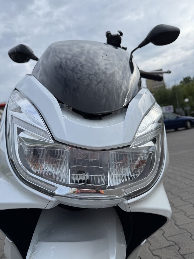 Sprzedam honda pcx 125