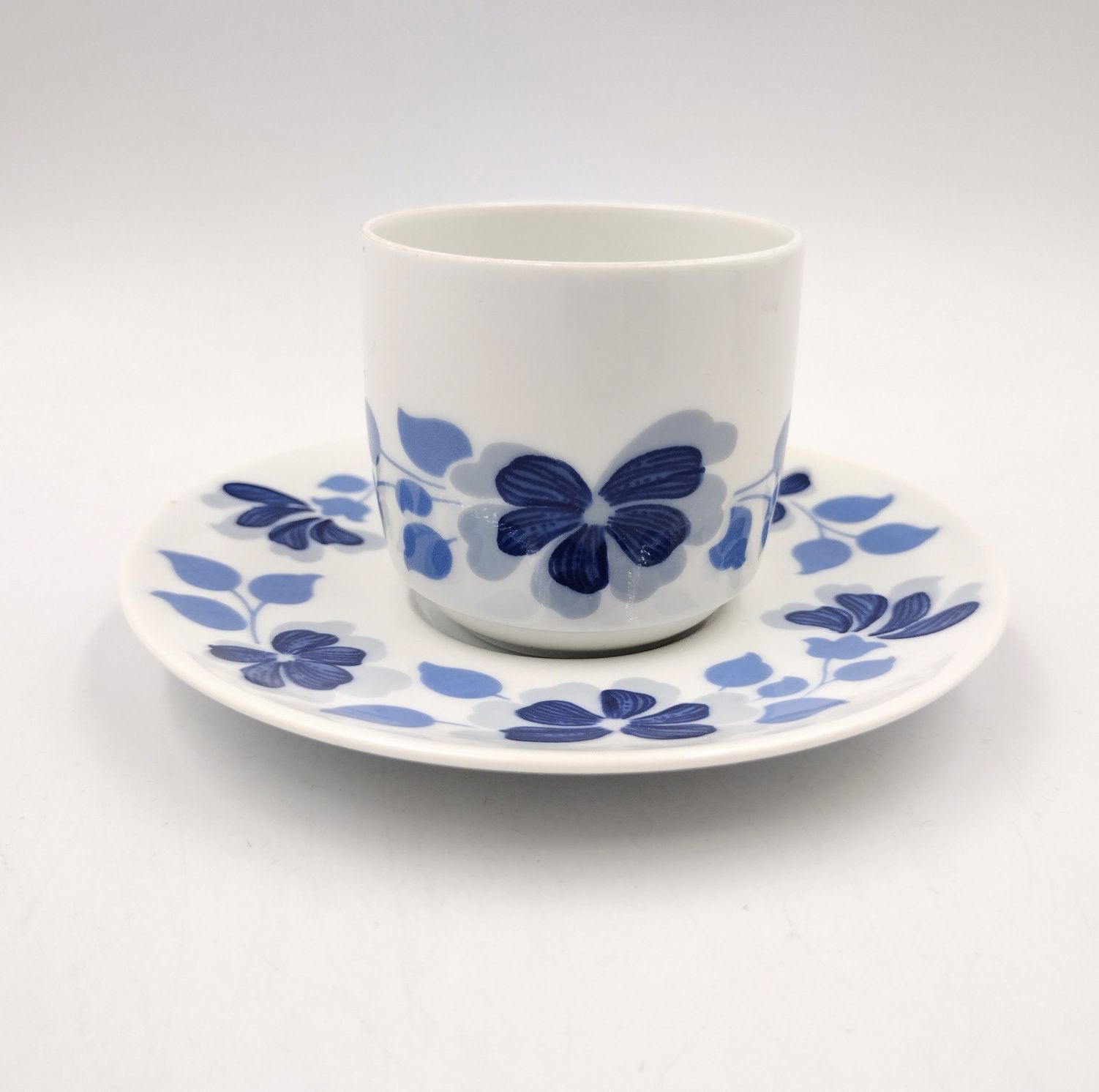 Włoska porcelana Richard Ginori filiżanka mokki vintage kwiaty retro