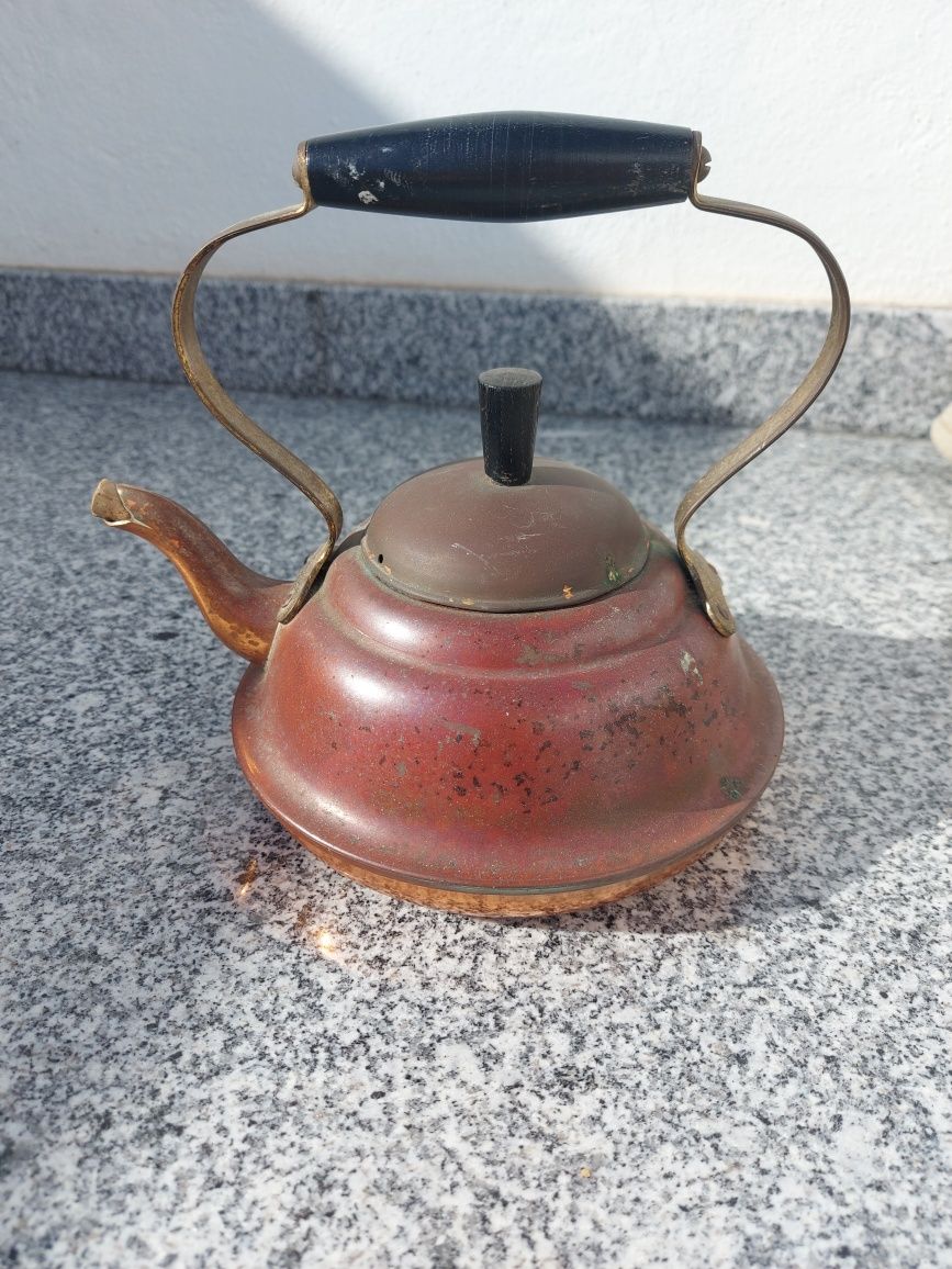 Bule de Cobre e Latão Vintage.