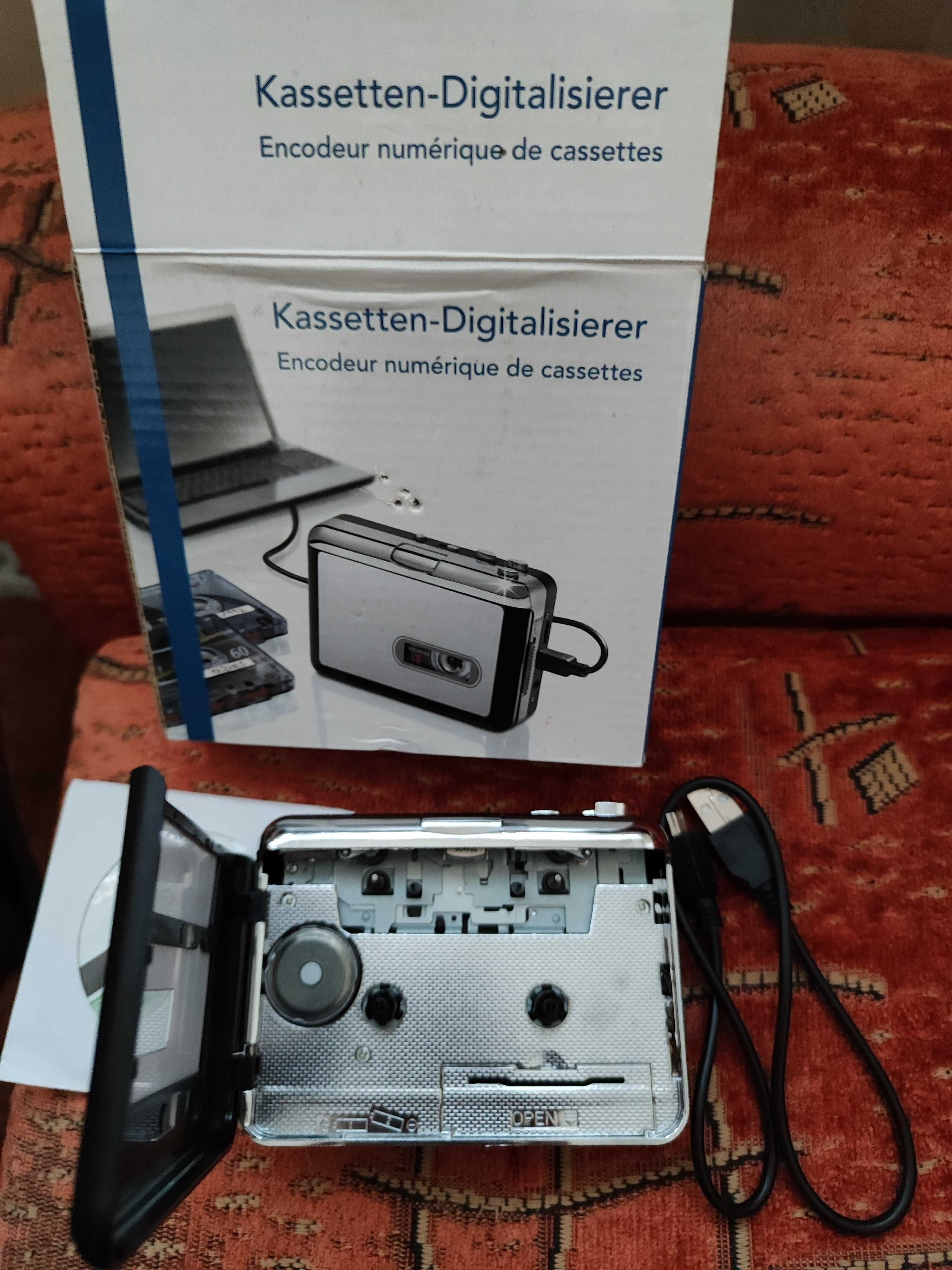 Magnetofon Kasetowy Mały