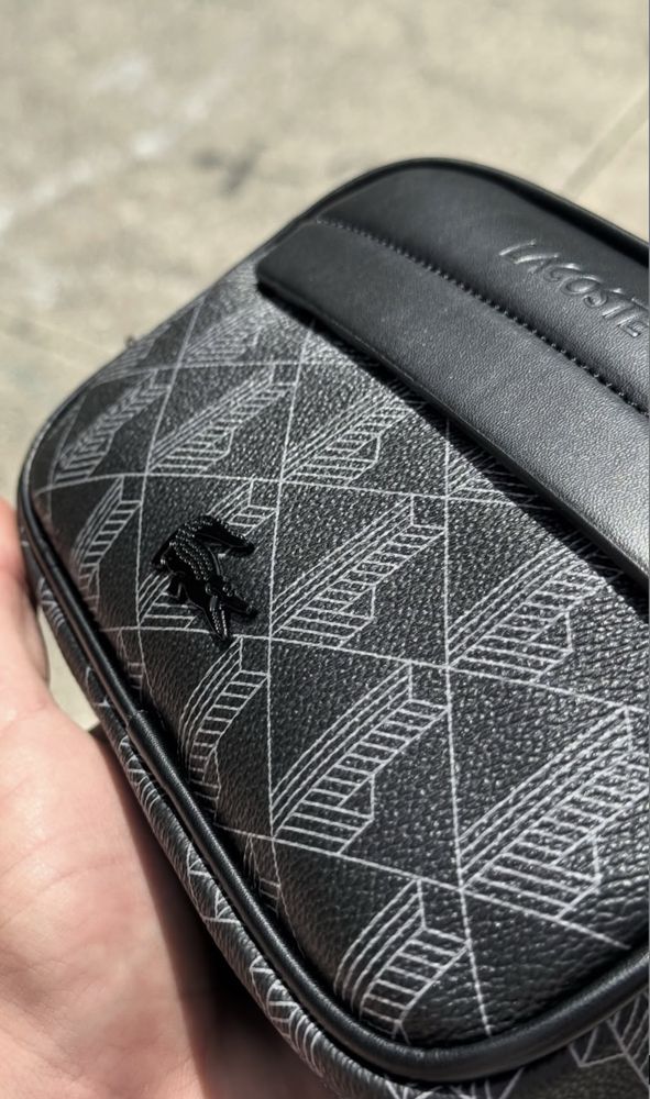 Чоловіча сумка Lacoste Monogram через плече