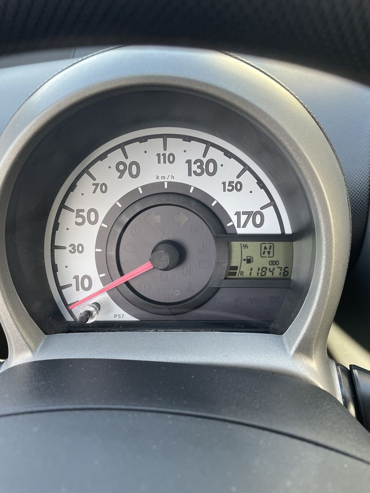 Peugeot 107 Automatico 1.0i